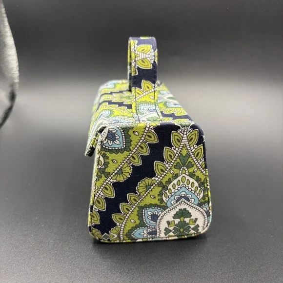 Vera Bradley Green Mini Travel Jewelry Hard Case - Removable Ring Tray - Picture 3 of 10